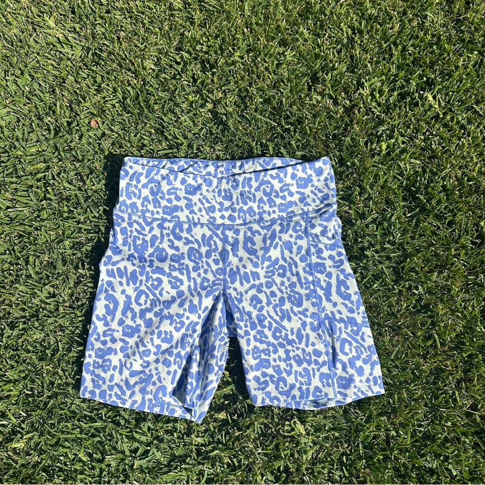 Calvin Klein Performance Size 1X Stretch Purple/Blue and White Leopard Print